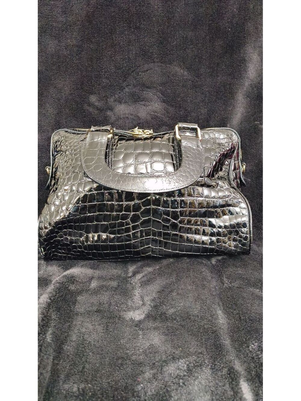 L34. MCM Limited Edition Checkered Patent Leather Bag - Picture 2 of 6
